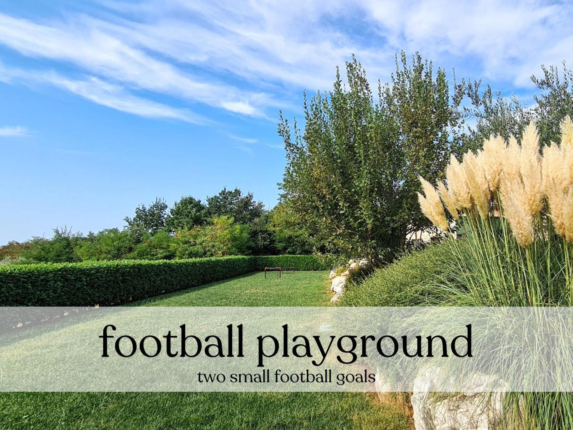 Spacious Villa With Pool, Indoor Jacuzzi And Sauna Near Porec Višnjan المظهر الخارجي الصورة